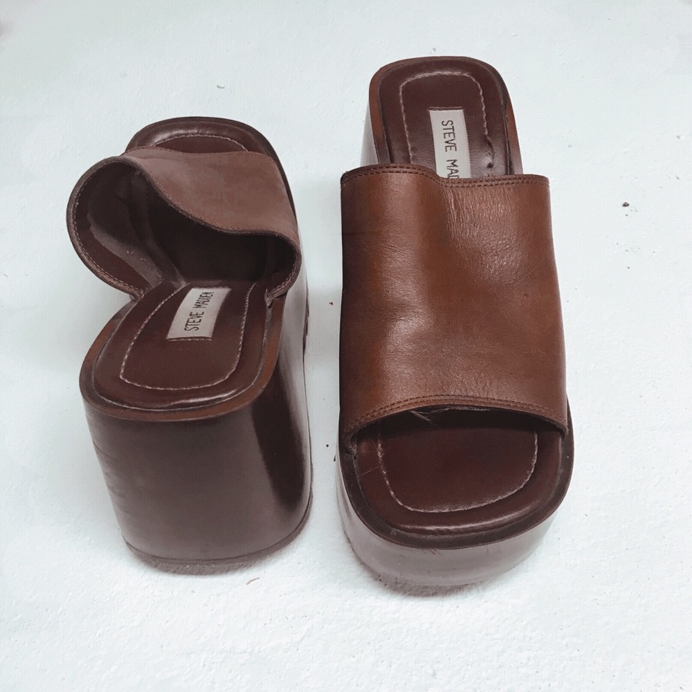 STEVE MADDEN platform slip on